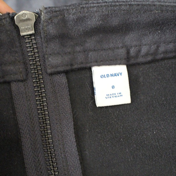 Old Navy charcoal gray fitted skirt - Picture 4 of 4